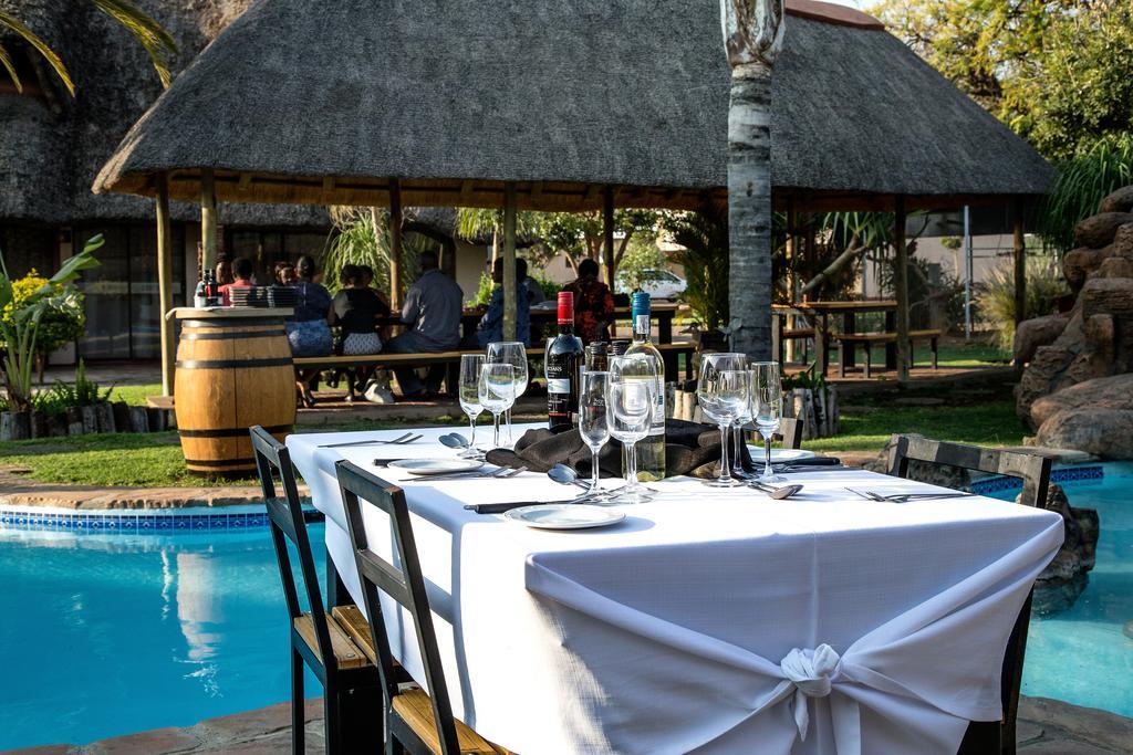 Cest Si Bon Hotel Otjiwarongo Eksteriør billede